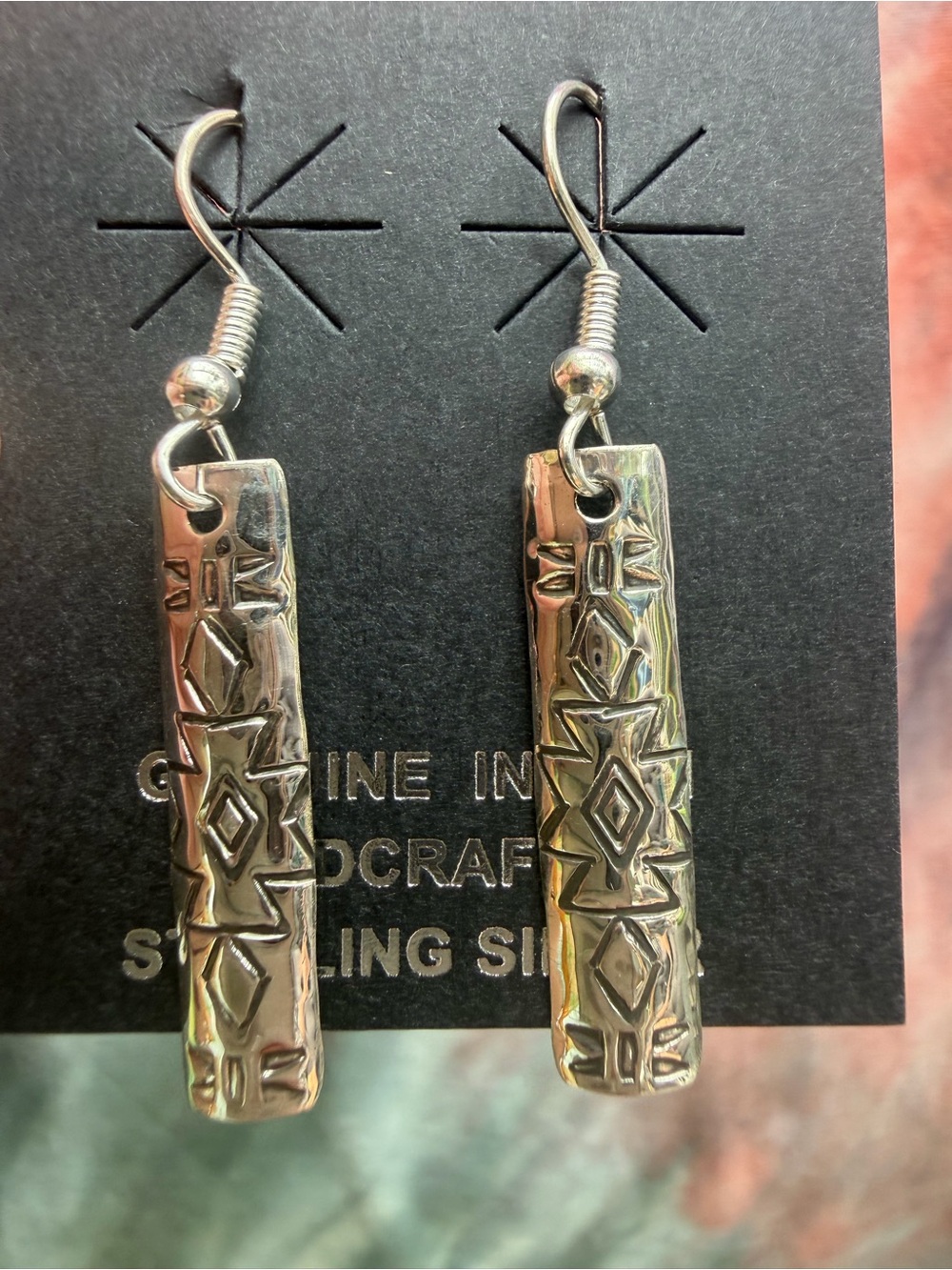 Navajo handmade 925 Sterling Silver Textured Bar Dangle Earrings - Silver